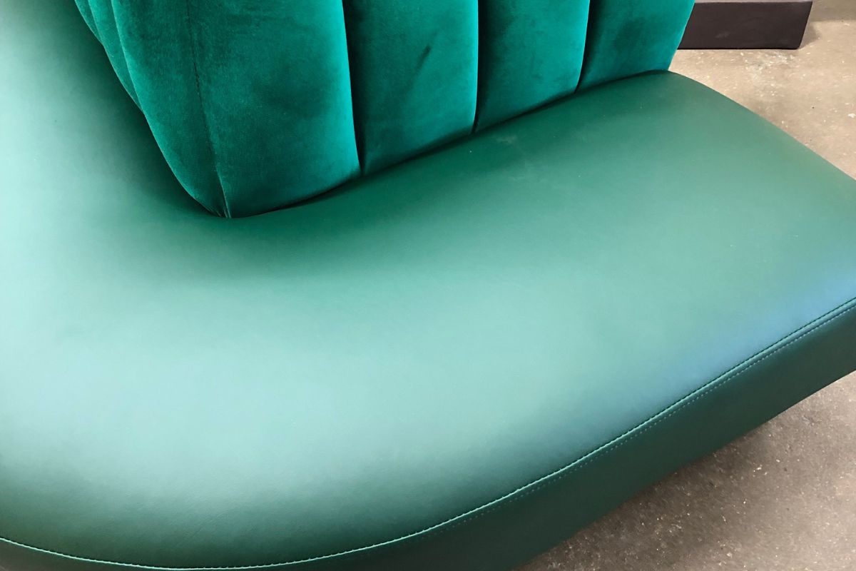 Wrap Around Corne Channel Back Dunhil Wrap Around Corne Channel Back Dunhil